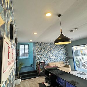 Php Boutique Townhouse